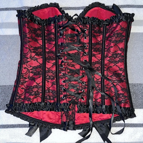 corset top - Picture 2 of 3